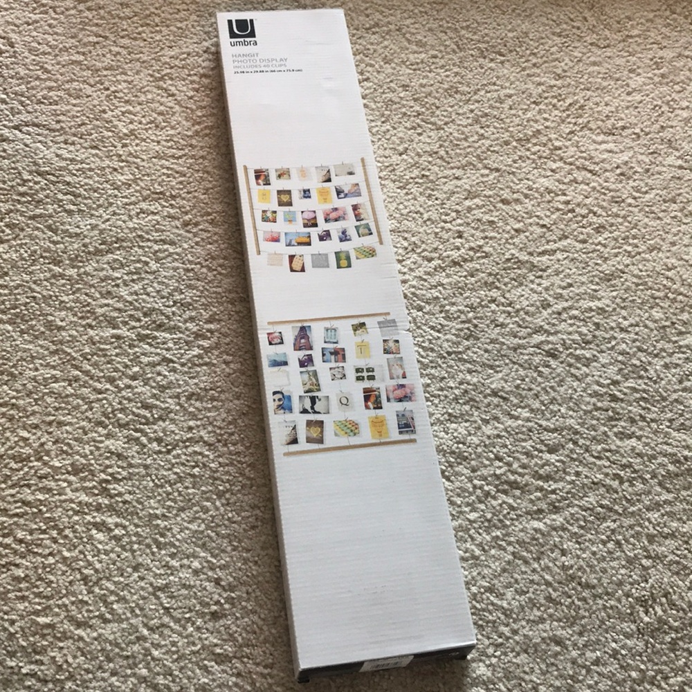 🎊NEW🎊Umbra Hangit Photo Display